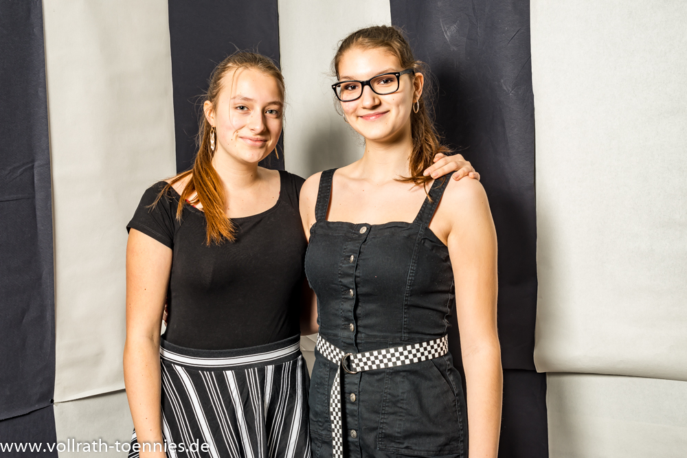 2020 02 01 Black & White Party 2301